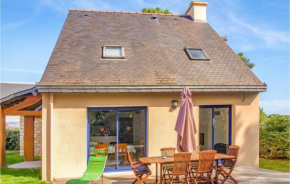 3 Bedroom Beautiful Home In Erquy